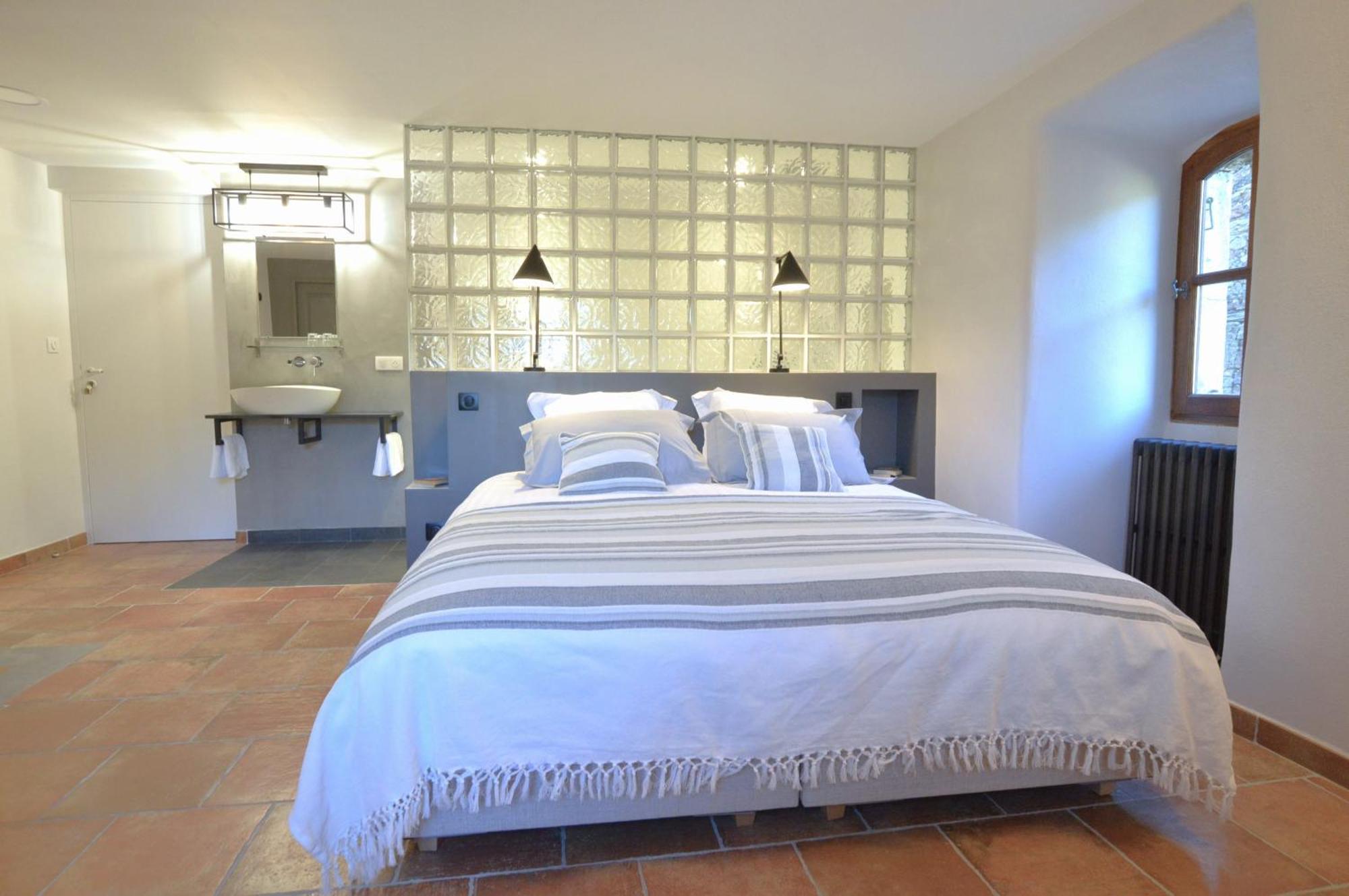 Mas Des Druilles Bed & Breakfast Generargues Eksteriør bilde